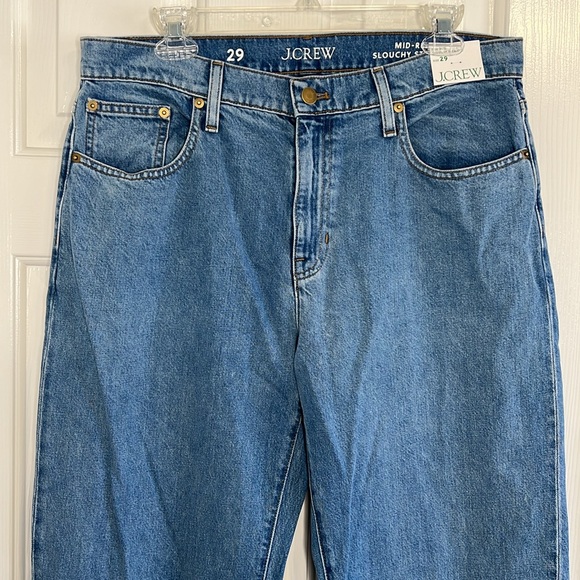 NWT J Crew mid rise slouchy straight medium wash jeans size 29 aka 8 - Picture 3 of 10